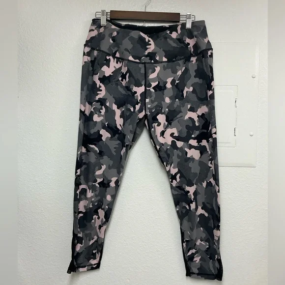 Torrid Women's Camouflage Leggings in Black, Gray, and Pink - Picture 1 of 8
